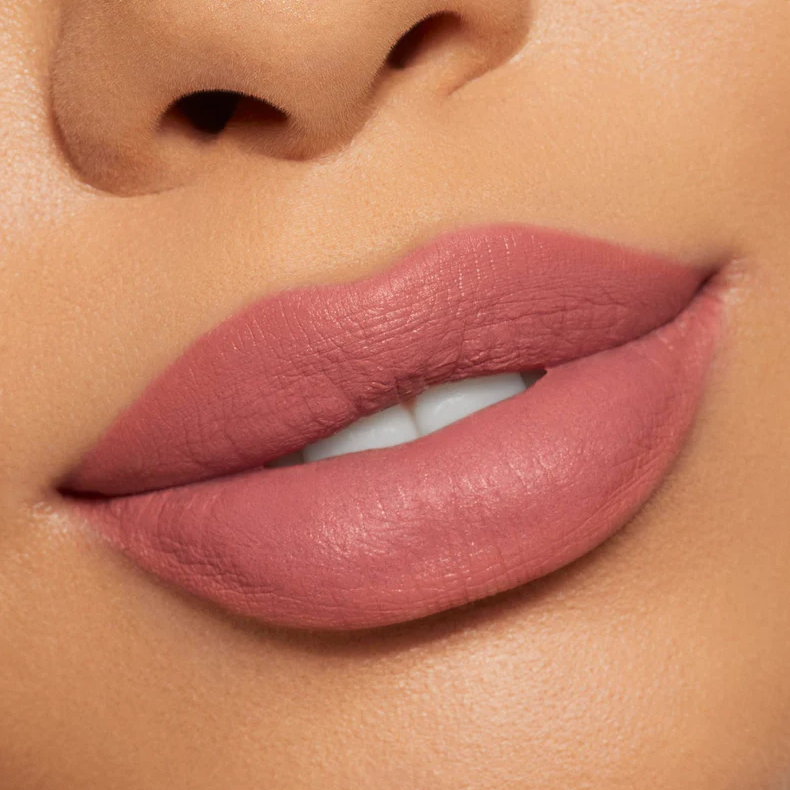 KYLIE - Velvet Liquid Lipstick & Eyeliner