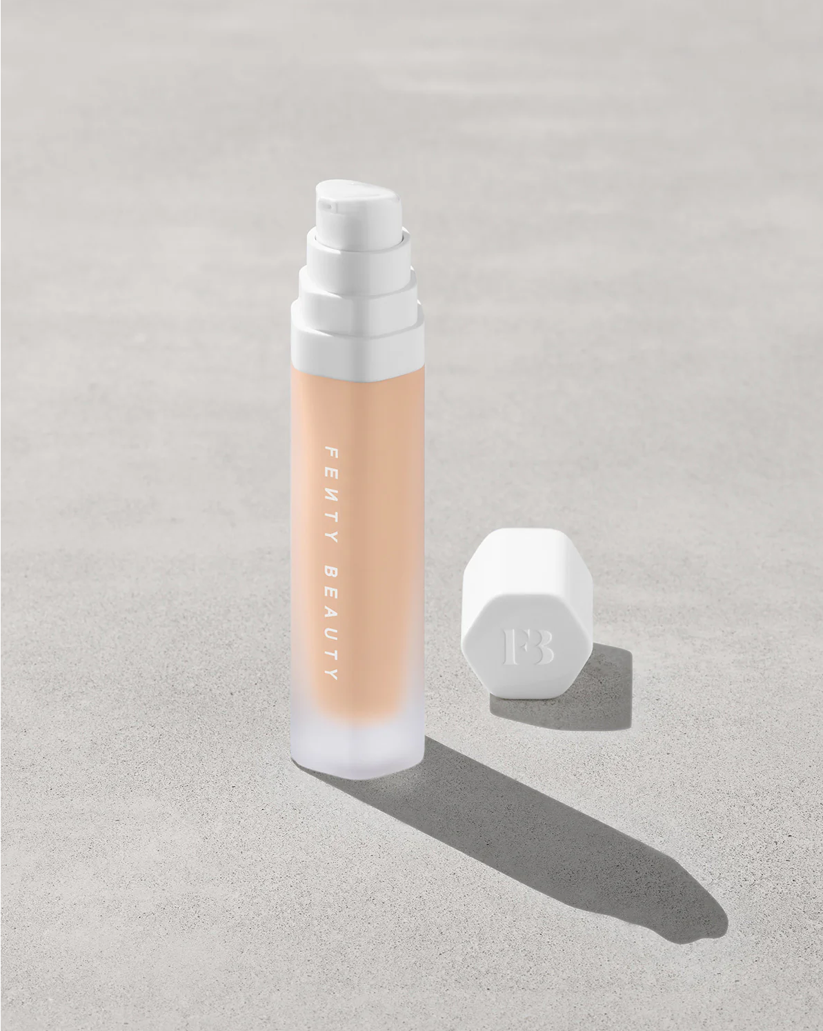 Fenty - Soft'lit Naturally Luminous Longwear Foundation