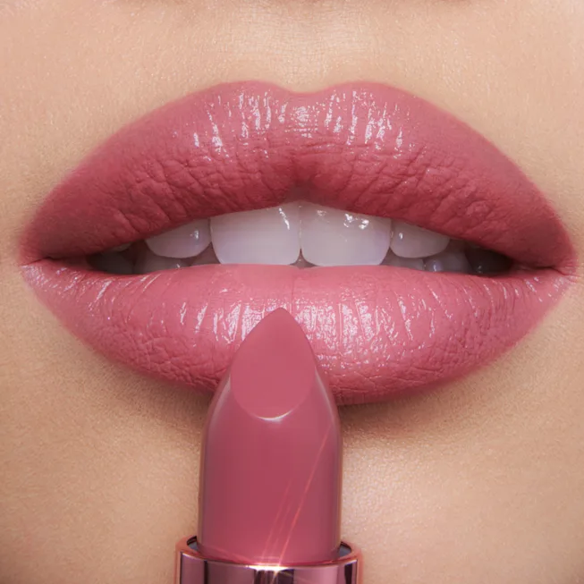 Charlotte Tilbury - K.I.S.S.I.N.G Lipstick
