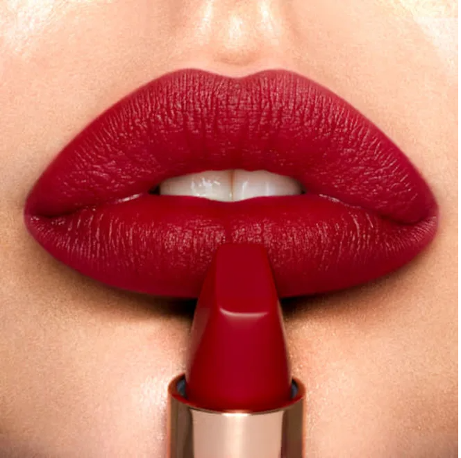 Charlotte Tilbury - Matte Revolution Lipstick