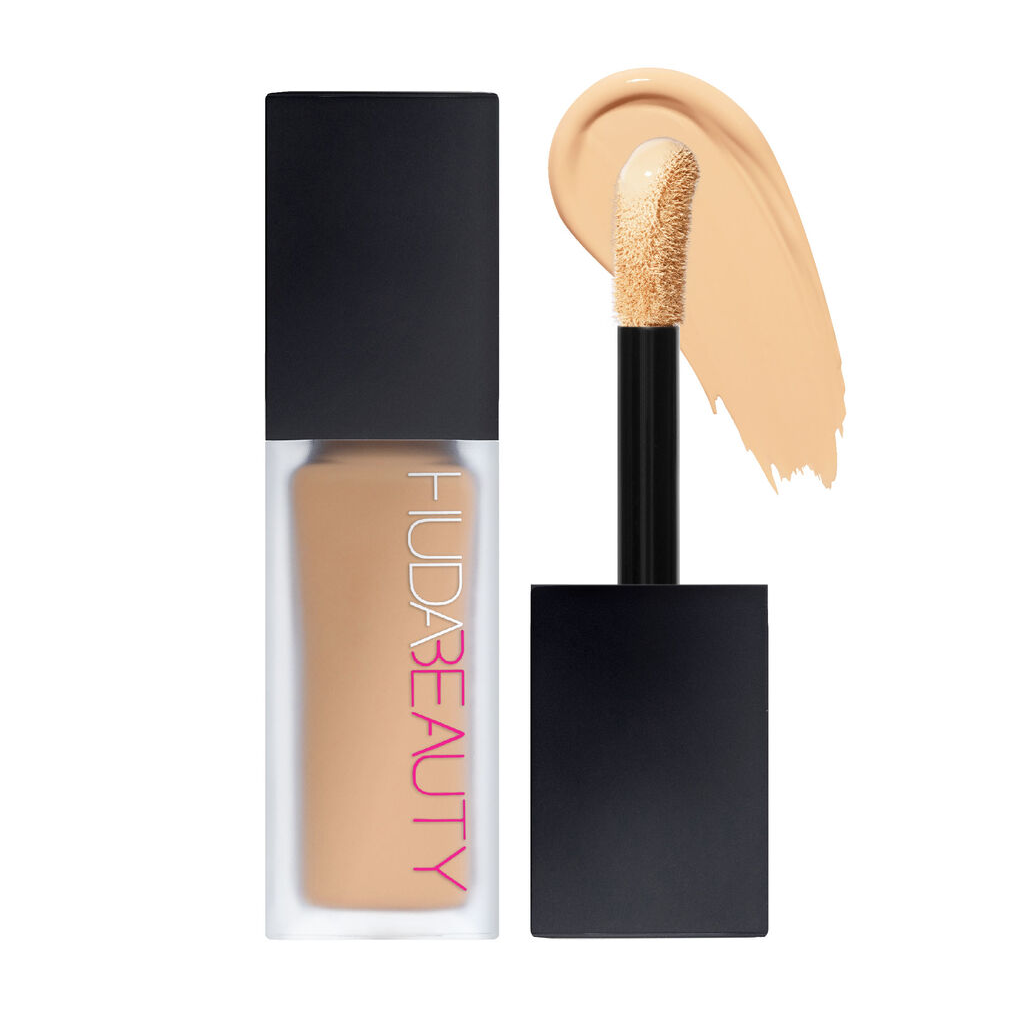 Huda Beauty - Faux Filter Luminous Matte Liquid Concealer